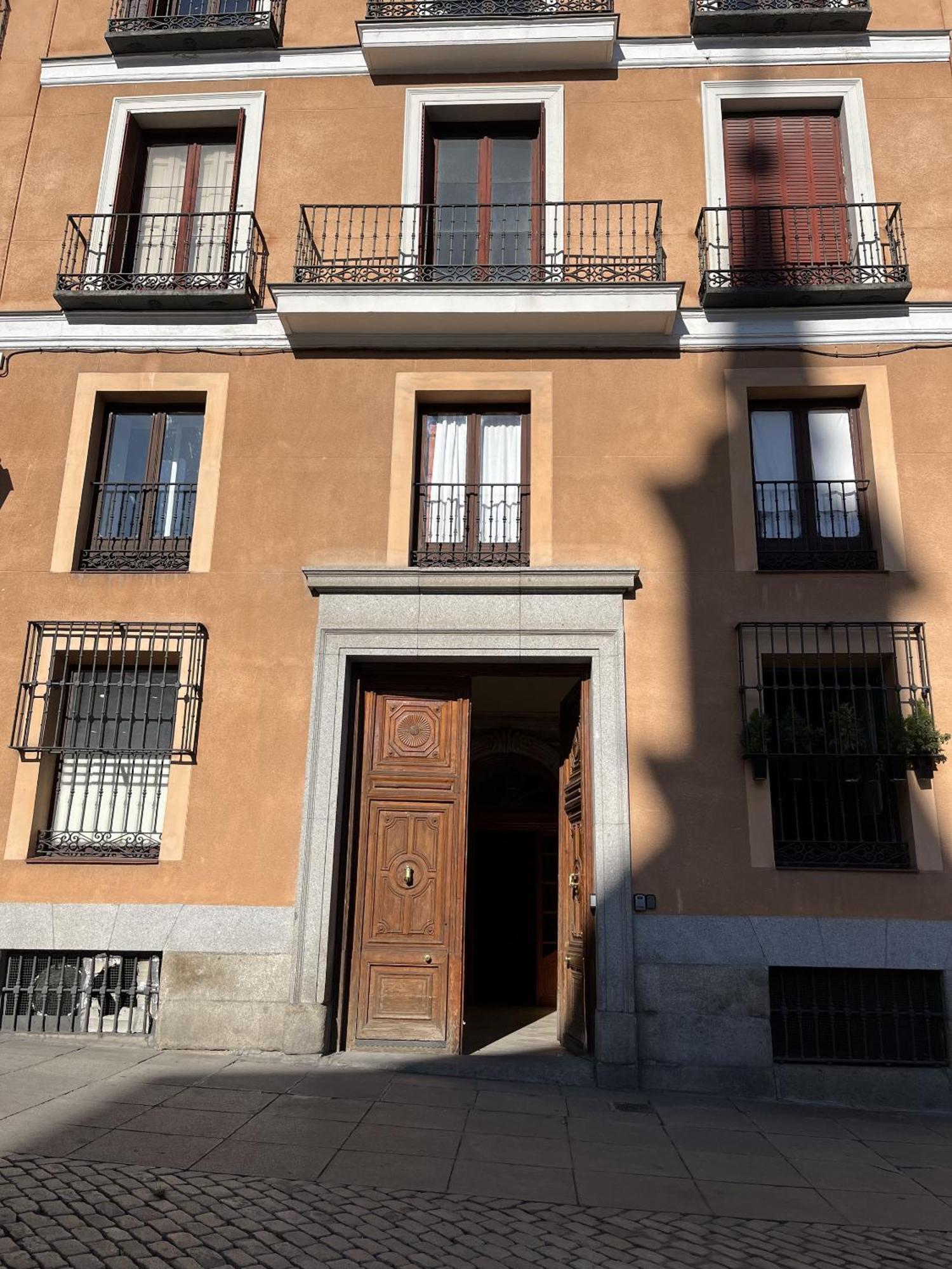 Dplace To Be - Amazing Apartments In Historic Center Madrid Exterior photo