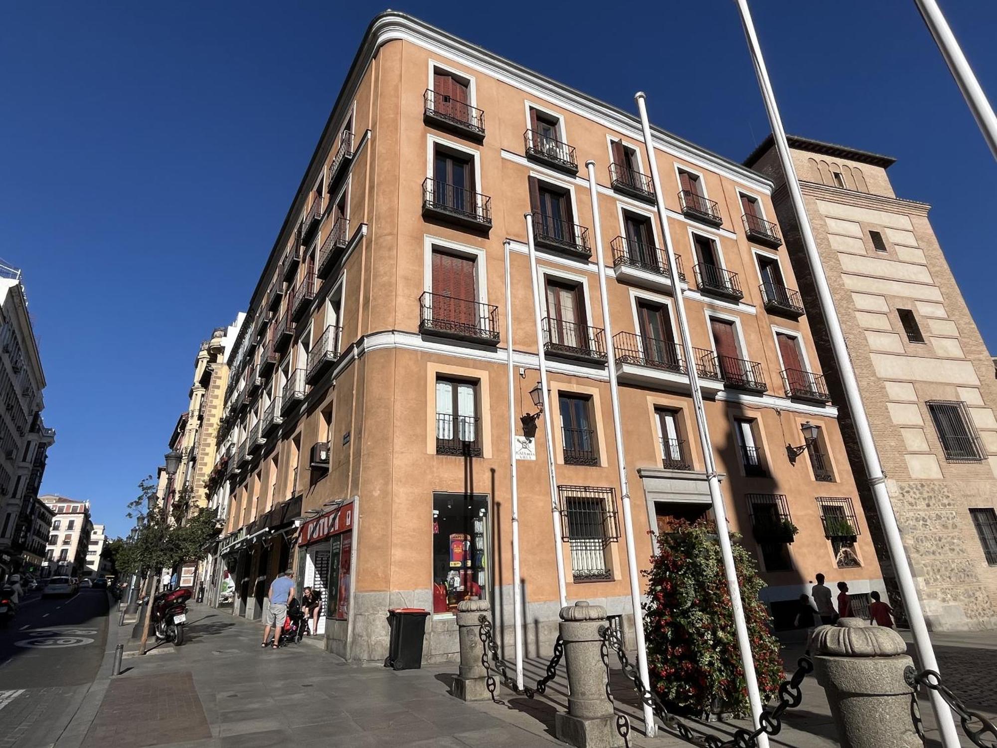 Dplace To Be - Amazing Apartments In Historic Center Madrid Exterior photo
