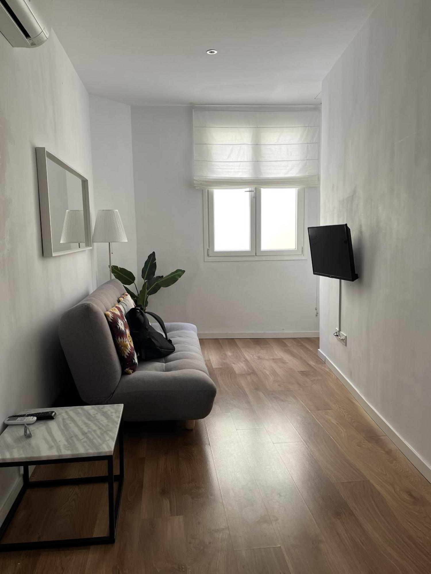 Dplace To Be - Amazing Apartments In Historic Center Madrid Exterior photo